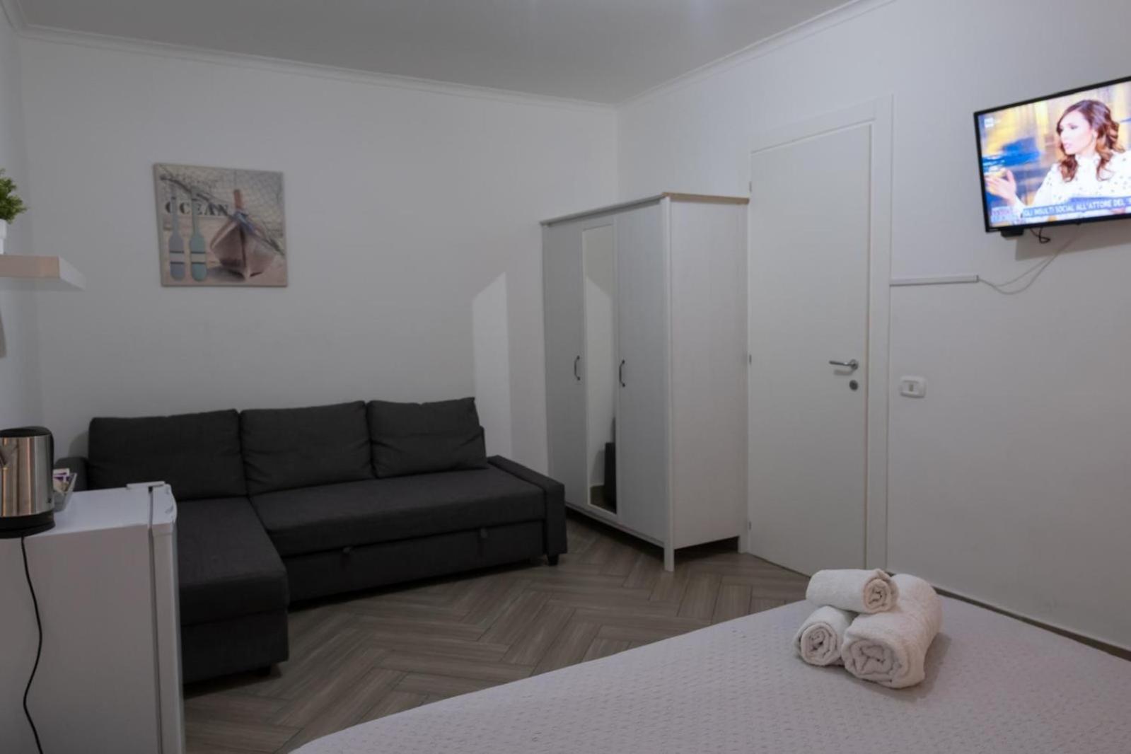 Hotel Toledo Road 429 Neapol Zewnętrze zdjęcie