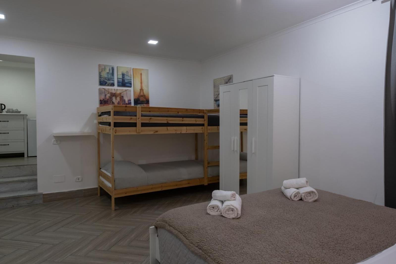 Hotel Toledo Road 429 Neapol Zewnętrze zdjęcie